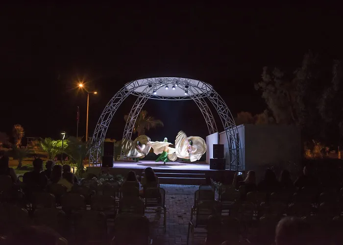 Hotel Flora Garden Ephesus Kusadasi 5*