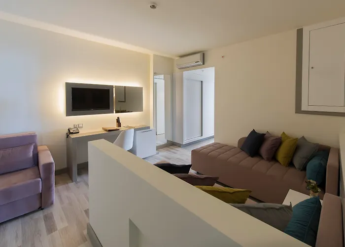 Hotel Flora Garden Ephesus Kusadasi 5*