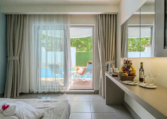 Flora Garden Ephesus Kusadasi Davutlar