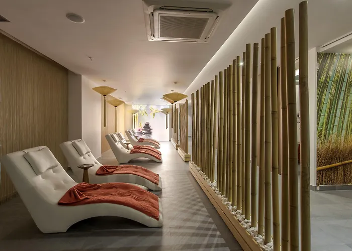 Flora Garden Ephesus Kusadasi 5* Davutlar