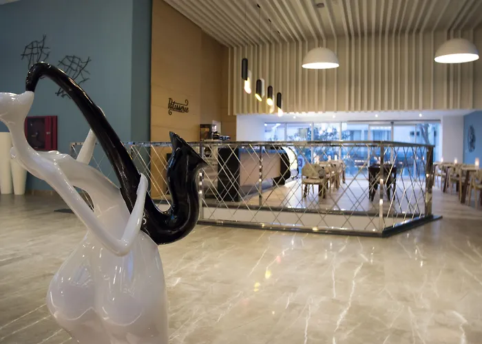 Flora Garden Ephesus Kusadasi Davutlar